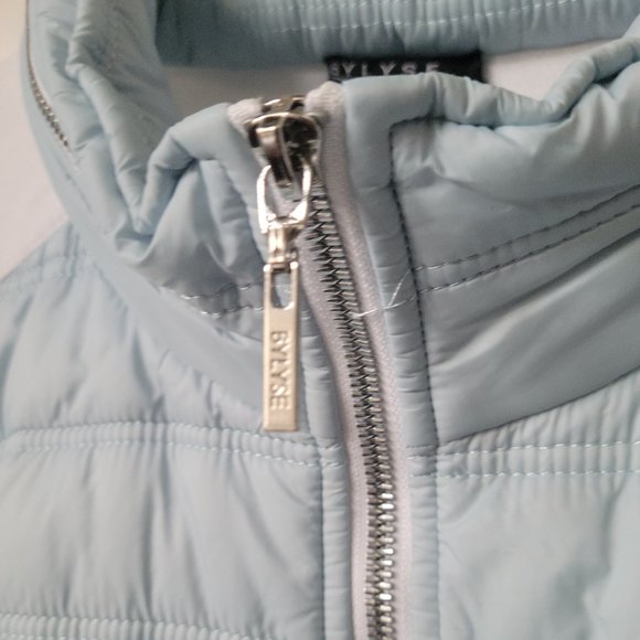 Bylyse Spenard Lightweight Puffer Jacket - Picture 4 of 13